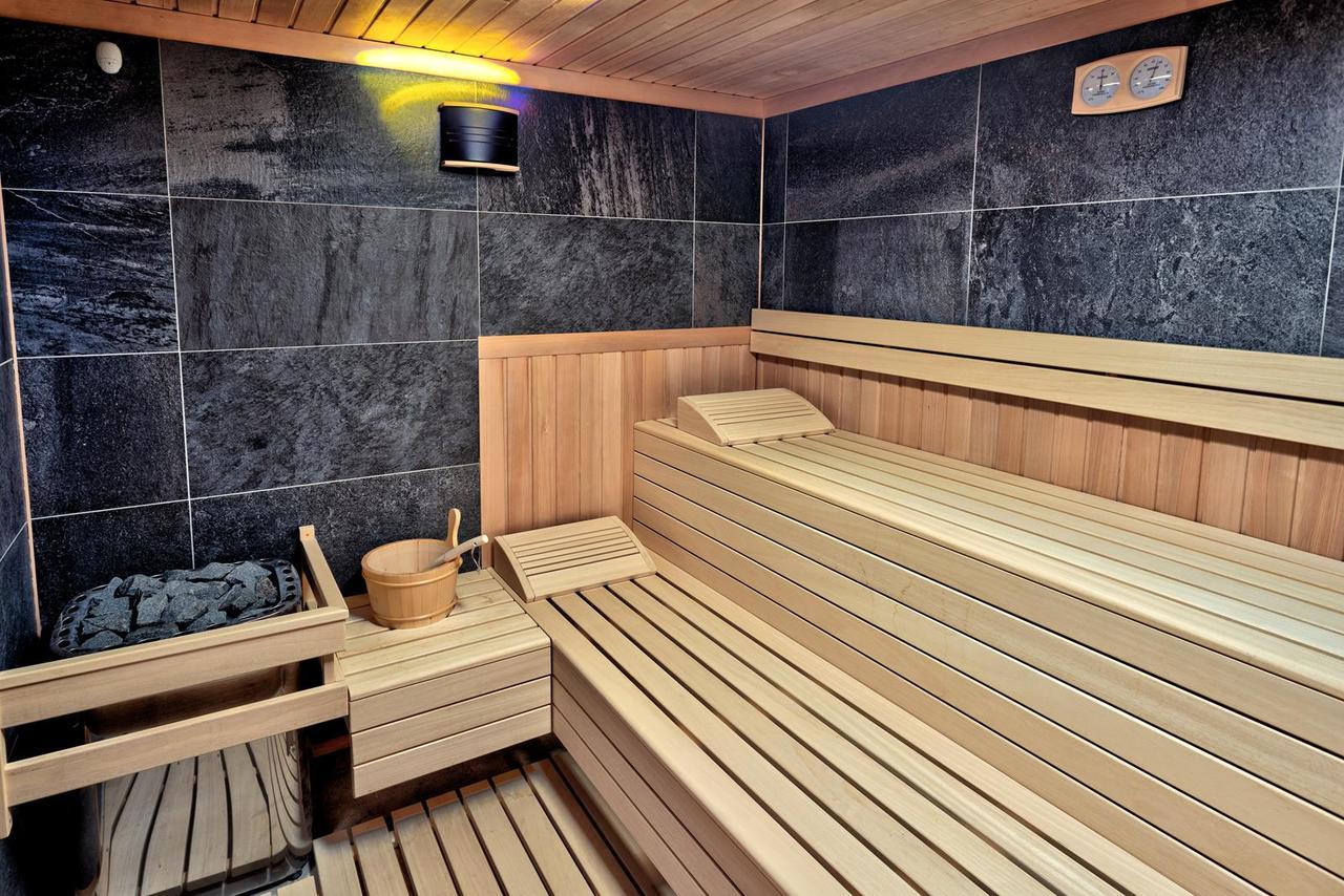 Hotel Wojciech เอากุสตูฟ ภายนอก รูปภาพ
